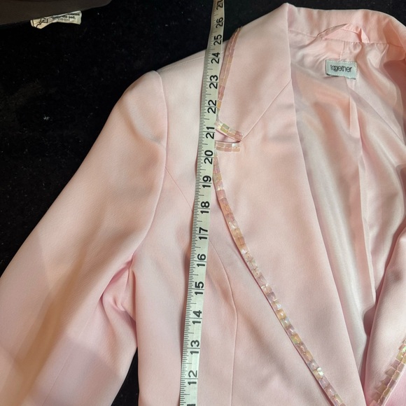 Together, women’s baby pink blazer with iridescent sequin detail. Size 6, xs - Picture 6 of 10